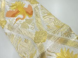 立涌に松喰鶴模様織出し丸帯